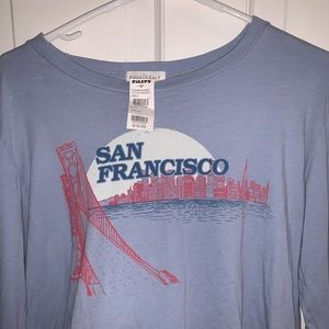 NWT medium longsleeve sanfran gratic tee (TILLYS)